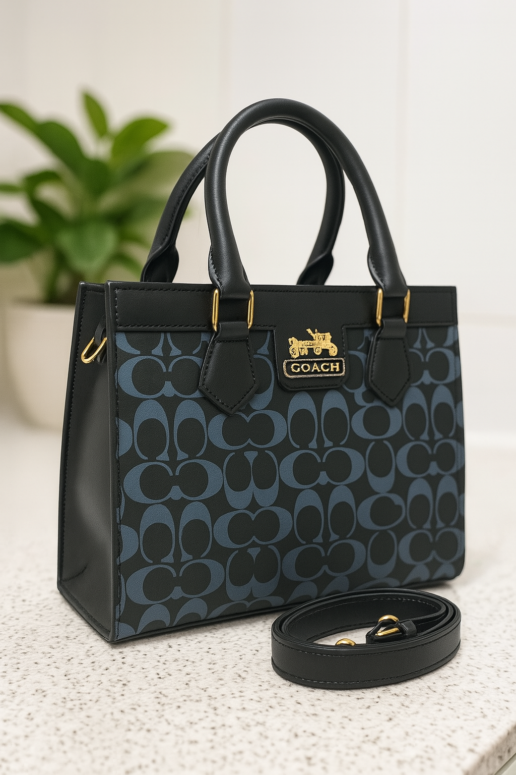 100% Imported Coach Handbag (Black)